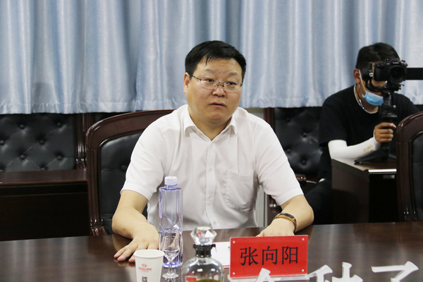 阜阳临沂商城与金种子酒业达成战略合作