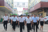 文章附图